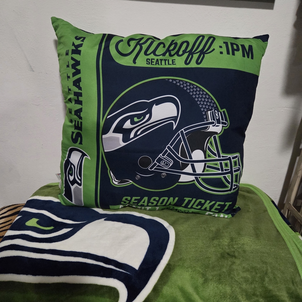 Seattle Seahawks Green and Blue Throw Blanket